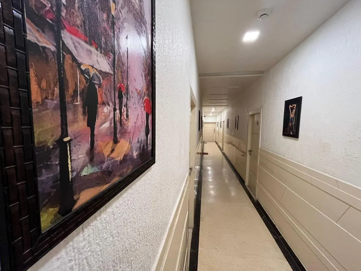 Hotel Sahib'S Red Carpet - Family & Corporate Hotel Chain India