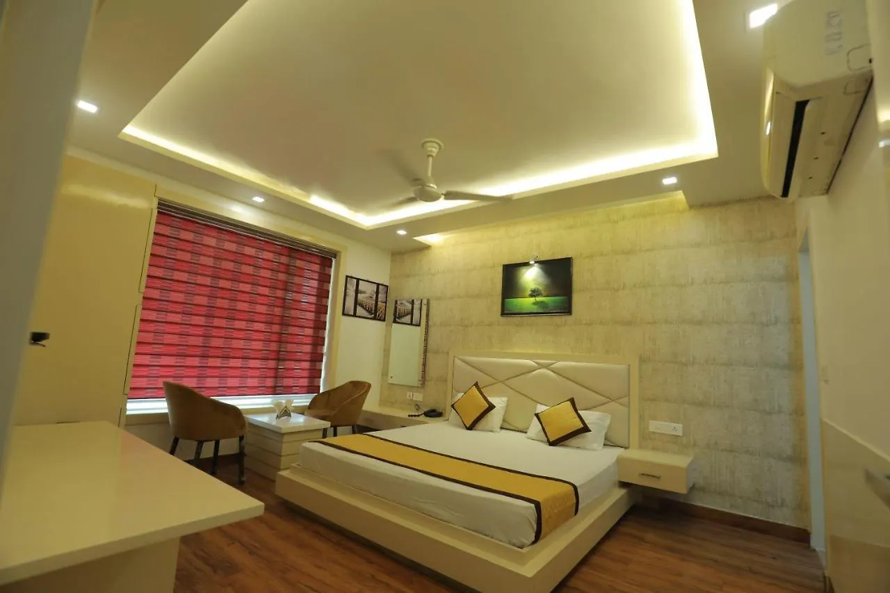 Hotel Sahib'S Red Carpet - Family & Corporate Hotel Chain  Agra (Uttar Pradesh)